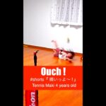『 Ouch ! 』『 痛いよ〜! 』【tennis kids / テニス子供 】Tennis practice テニス練習  Maki 4 years old 3 months  #Shorts