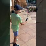 Tristan vs Giuliann à l’échauffement avant un match de tennis au Monte-Carlo Country Club